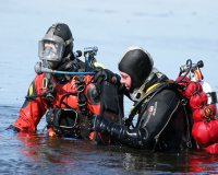 20070304_carver-fire-department-dive-team_00102